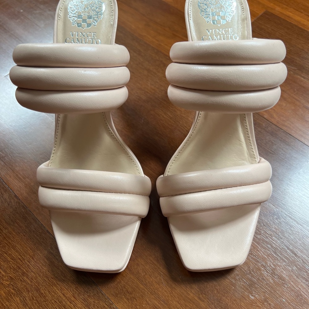 Vince Camuto Cream Heeled Sandals